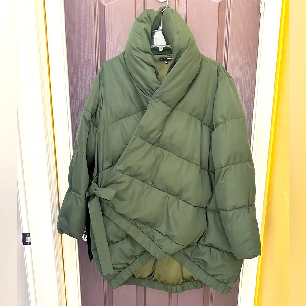 Universal Standards Green Puffer Jacket Plus Size… - image 1